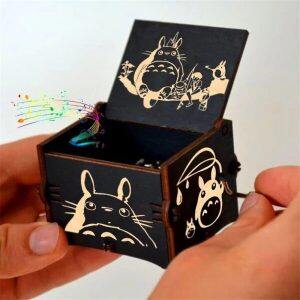 Engraving Pattern My Neighbor Totoro New Music Box Wooden Hand Crank Music Box Valentine's Day Birthday Present Gift to Child